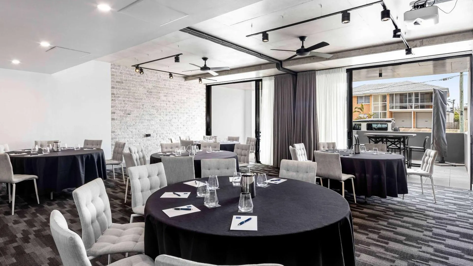 The Sebel Brisbane Margate Beach Hotel
