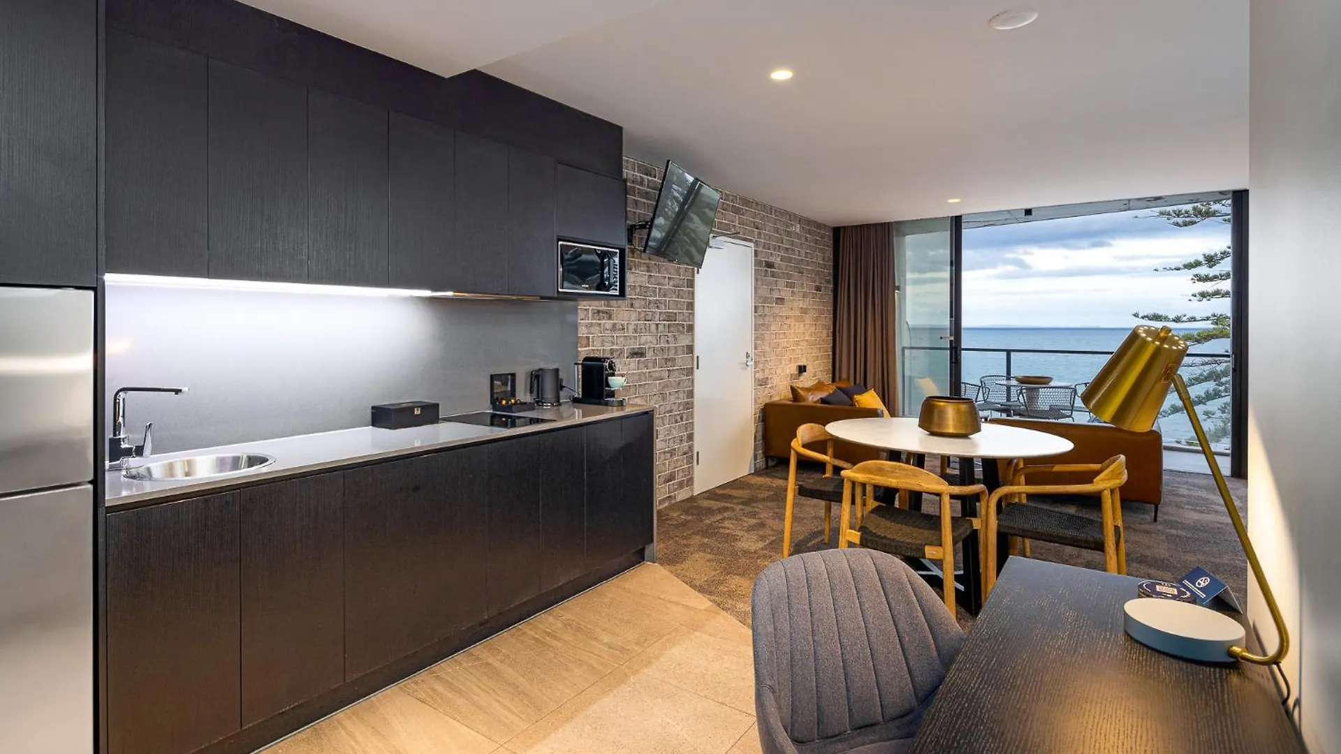Hotel The Sebel Brisbane Margate Beach